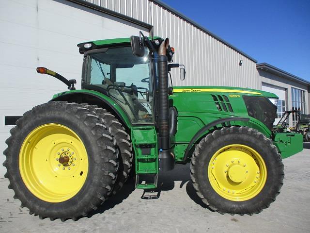 Image of John Deere 6210R equipment image 3