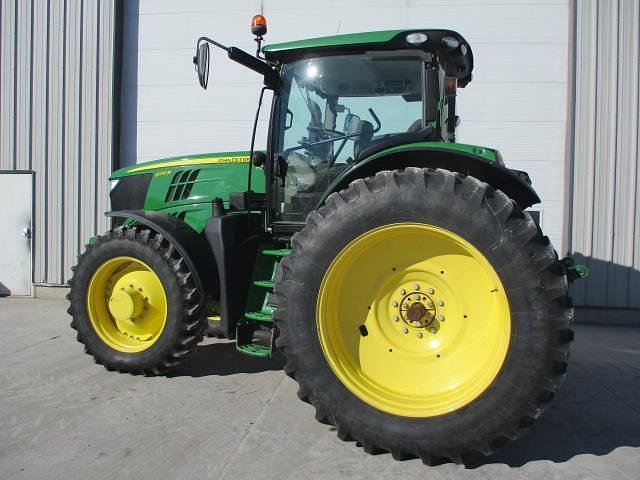 Image of John Deere 6210R equipment image 4