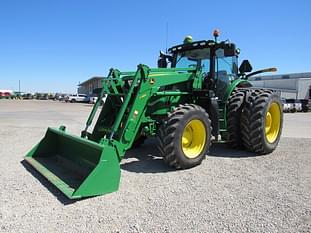 2014 John Deere 6210R Equipment Image0