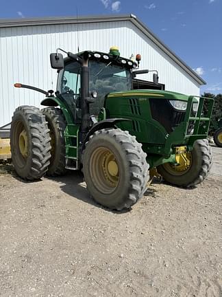 Image of John Deere 6210R equipment image 4