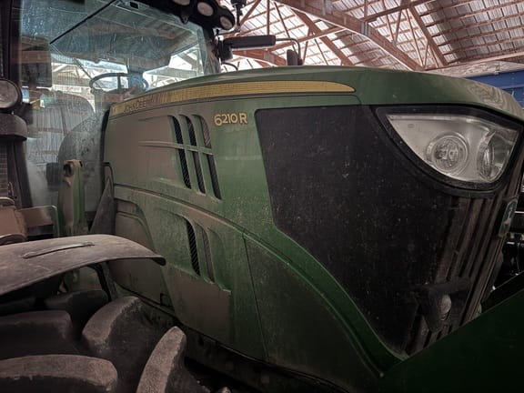 2014 John Deere 6210R Equipment Image0