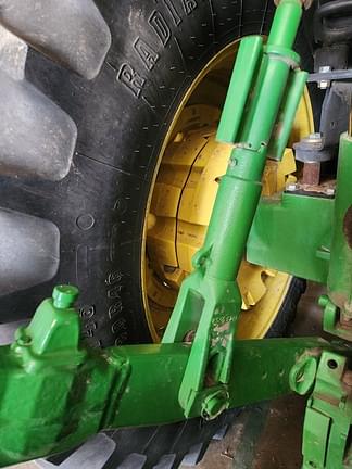 Image of John Deere 6210R equipment image 2