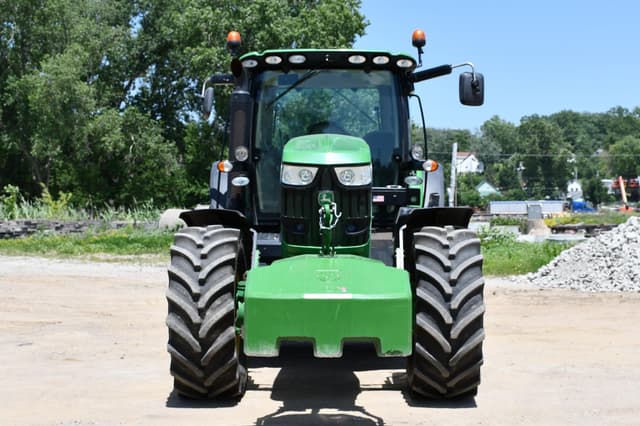 Image of John Deere 6210R equipment image 2