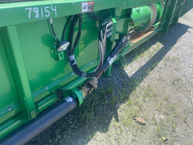 Image of John Deere 622F equipment image 4