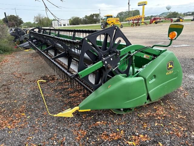 Image of John Deere 625F equipment image 1