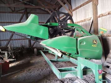 Main image John Deere 625F
