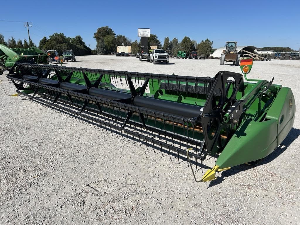 Image of John Deere 625F Primary image