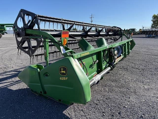 Image of John Deere 625F equipment image 2