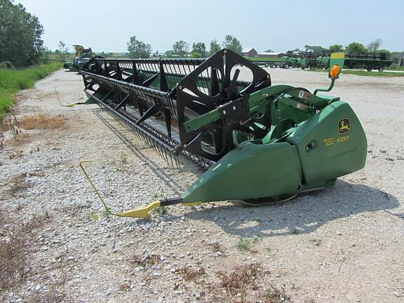 Image of John Deere 625F equipment image 1