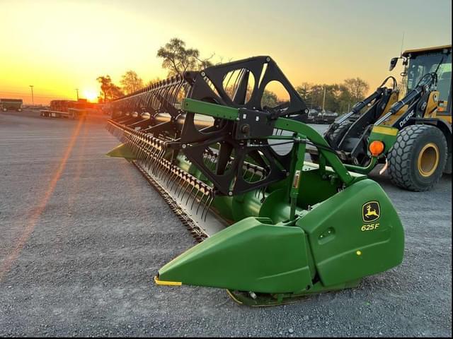 Image of John Deere 625F equipment image 4