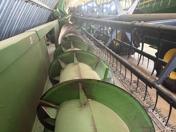 Image of John Deere 625F equipment image 3