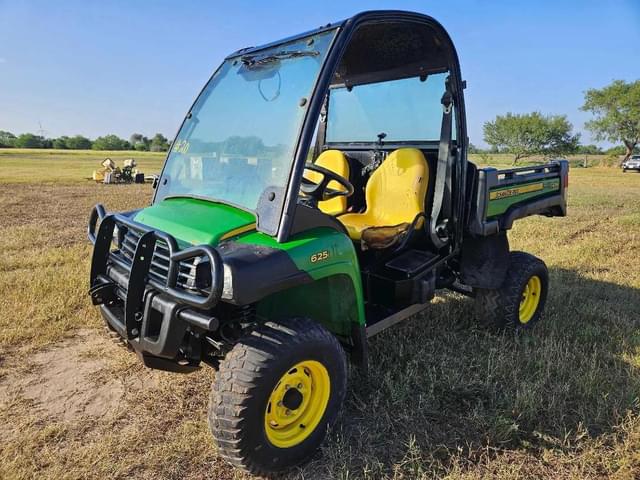 Image of John Deere XUV 625i equipment image 1