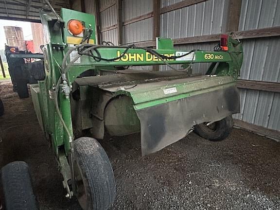 Image of John Deere 630 equipment image 2