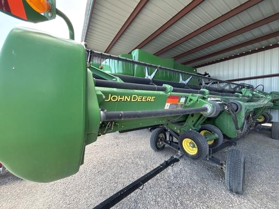 Image of John Deere 630D equipment image 2