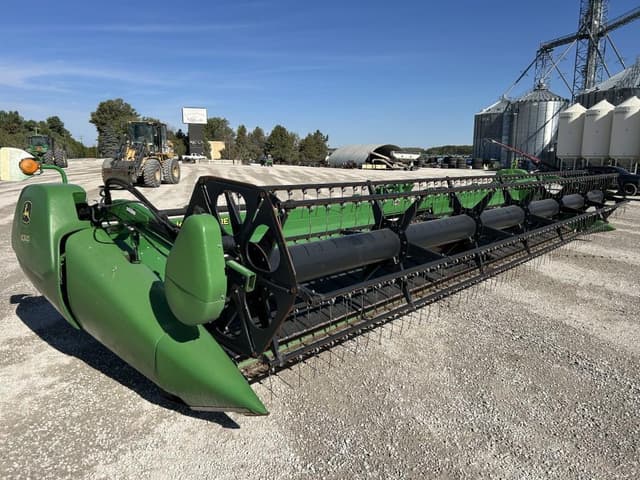 Image of John Deere 630D equipment image 2