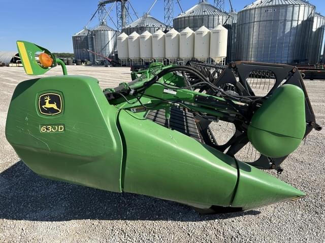 Image of John Deere 630D equipment image 4