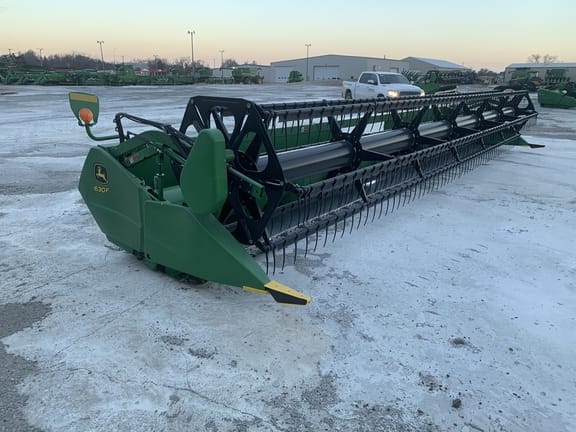 Main image John Deere 630F