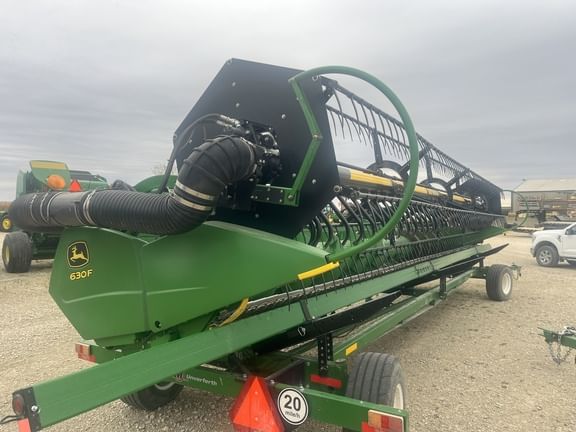 Main image John Deere 630F