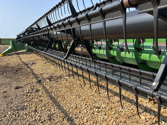 Image of John Deere 630F equipment image 2