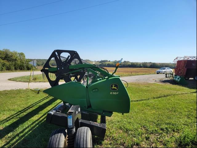 Image of John Deere 630F equipment image 4
