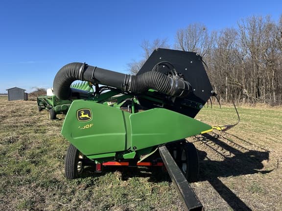 Image of John Deere 630F equipment image 2