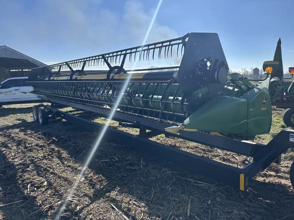 Image of John Deere 630F equipment image 1