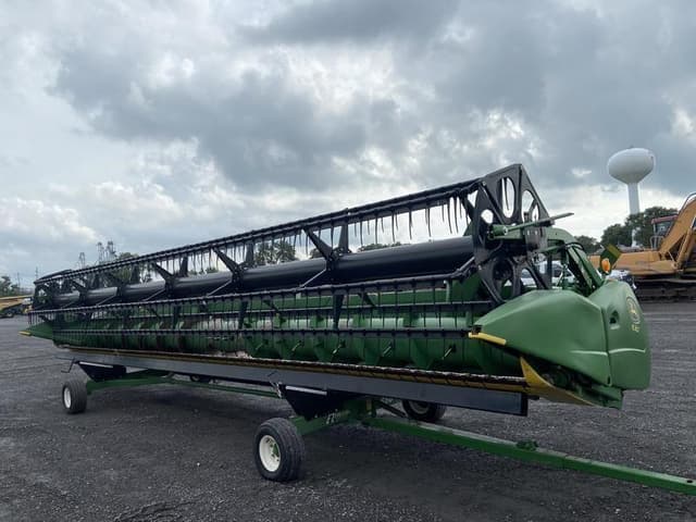 Image of John Deere 630F equipment image 3