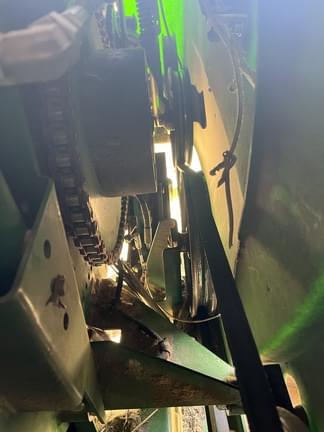 Image of John Deere 630F equipment image 4