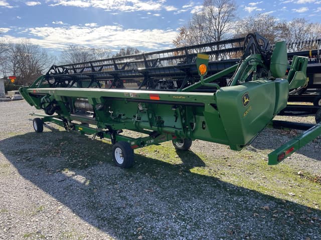 Image of John Deere 630FD equipment image 1