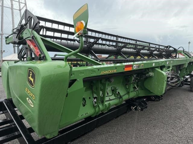 Image of John Deere 630FD equipment image 2