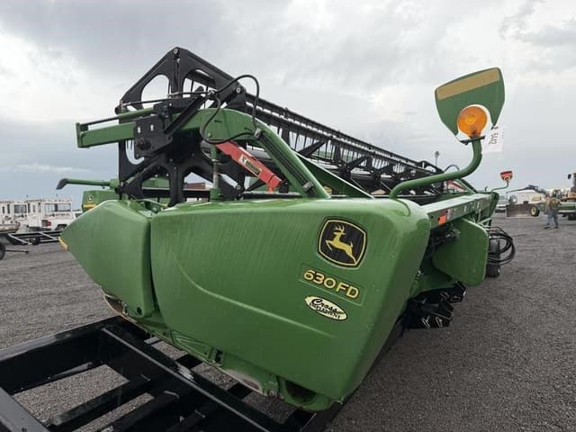 Image of John Deere 630FD equipment image 1
