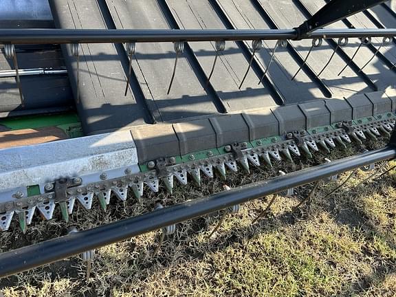 Image of John Deere 630FD equipment image 4
