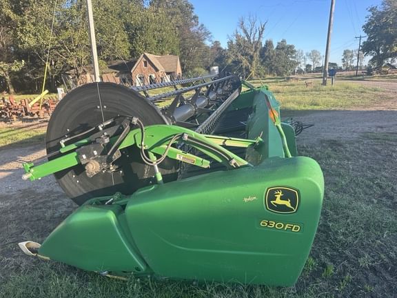 2014 John Deere 630FD Equipment Image0