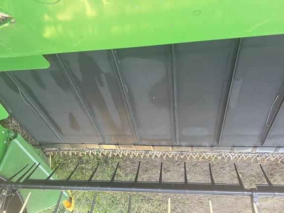 Image of John Deere 630FD equipment image 3