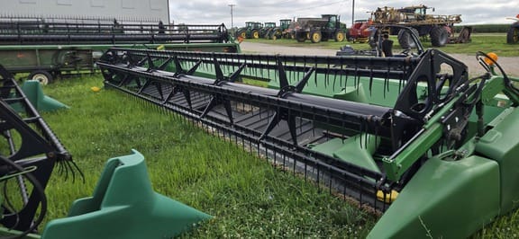 2014 John Deere 630FD Equipment Image0