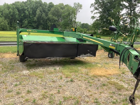 2014 John Deere 635 Equipment Image0