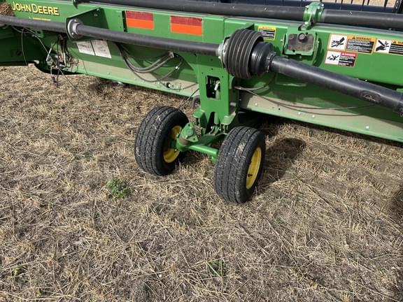 Image of John Deere 635D equipment image 3