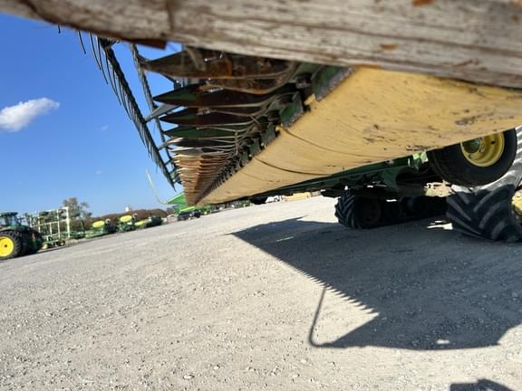 Image of John Deere 635D equipment image 1