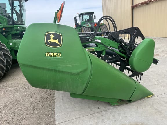 Main image John Deere 635D