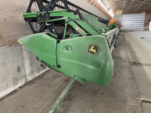 Main image John Deere 635F