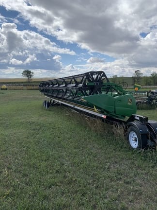 Main image John Deere 635F