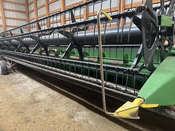 Image of John Deere 635F Primary image