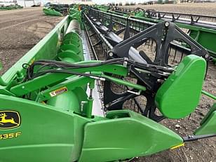 Main image John Deere 635F 14