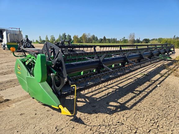 2014 John Deere 635F Equipment Image0