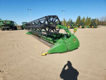 Main image John Deere 635F