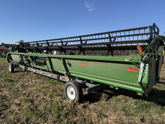 Image of John Deere 635F equipment image 2