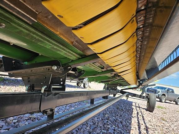 Image of John Deere 635F equipment image 3