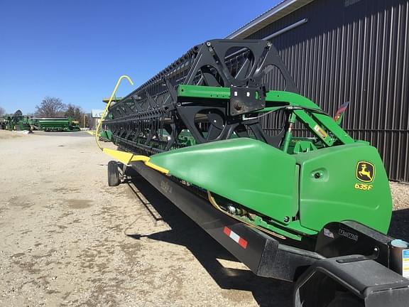 Image of John Deere 635F equipment image 3