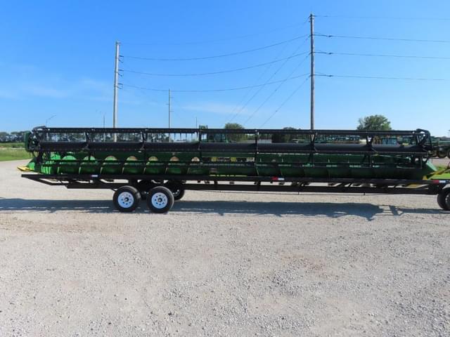 Image of John Deere 635F equipment image 1