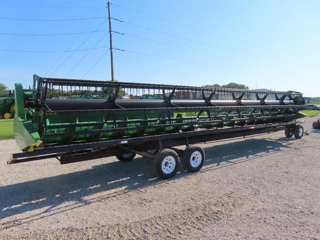 Image of John Deere 635F equipment image 2